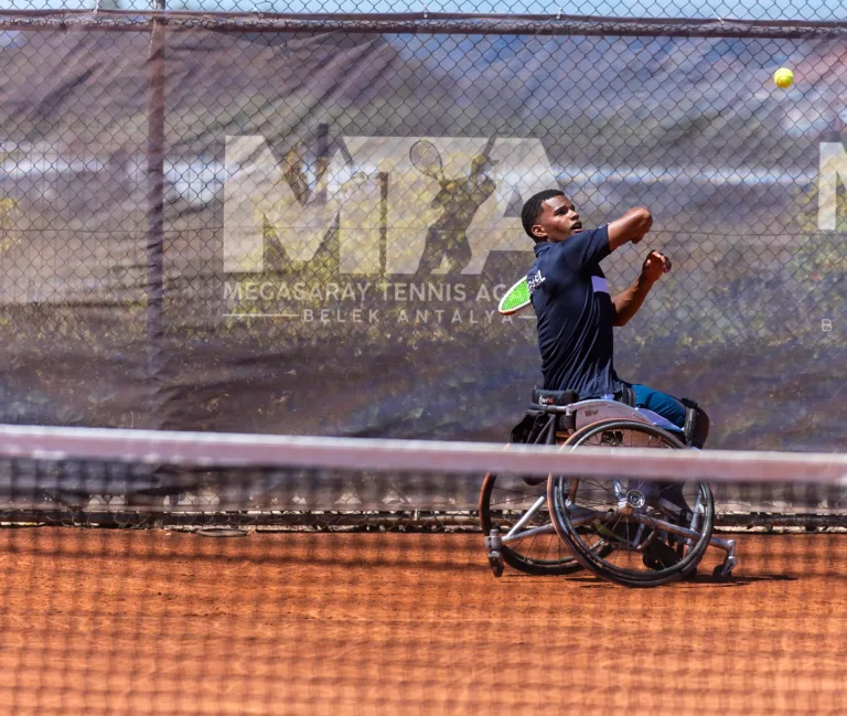 Time Brasil BRB vence na abertura da Copa do Mundo de tênis em cadeira de rodas