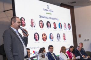 Fecomércio-DF participa da abertura do Global Fórum Regional Oncologia no DF