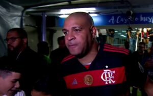 Despedida emocionante: Adriano Imperador se despede no Maracanã