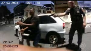 Câmeras revelam abusos e heroísmo na PM do Rio