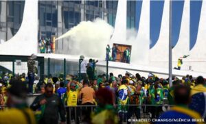 Brasil comemora dois anos da resistência à ameaça à democracia