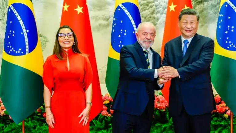 Lula critica vazamento de conversa com Xi Jinping e defende participação de Janja
