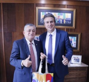 Camilo Santana descarta candidatura de José Guimarães ao Senado