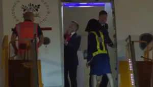 Macron nega briga com Brigitte após vídeo viral no Vietnã