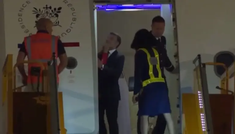 Macron nega briga com Brigitte após vídeo viral no Vietnã