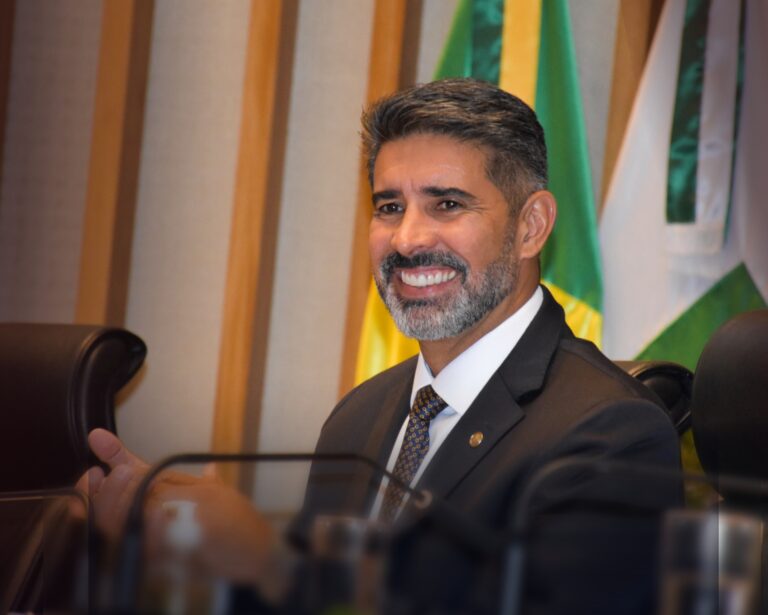 Deputado Roosevelt quer Ozempic e Mounjaro grátis no DF
