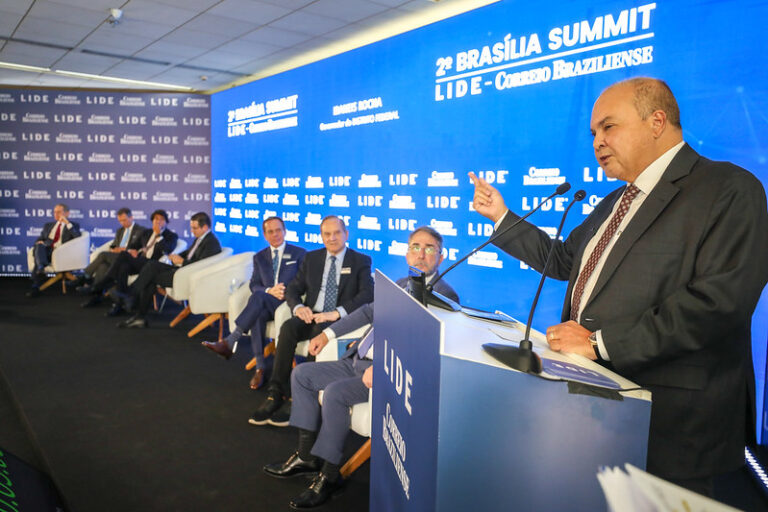 GDF brilha no Brasília Summit com destaque para merenda escolar e obras