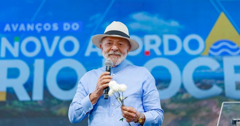 Reprovação de Lula se mantém alta, aponta Paraná Pesquisas