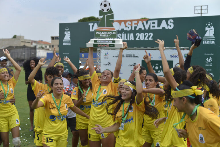 Taça das Favelas DF chega à sua 6ª edição em 2025 com finais no Estádio Bezerrão