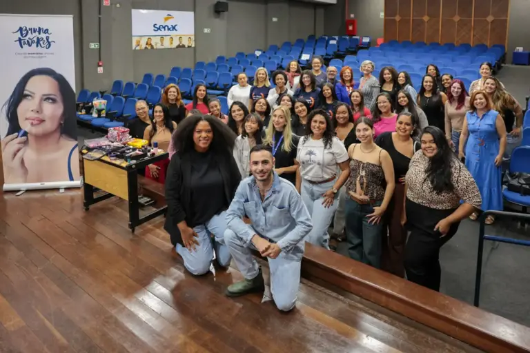 Beleza em foco: Senac-DF tem workshop de maquiagem