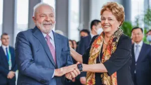 Lula abre o cofre, mas leva rasteira do Congresso
