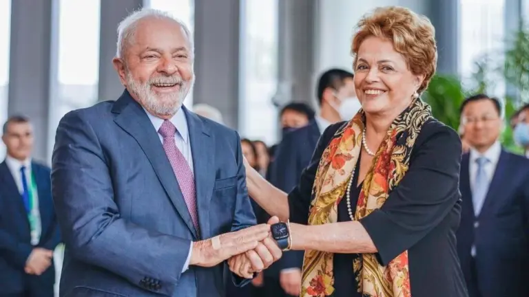 Lula abre o cofre, mas leva rasteira do Congresso