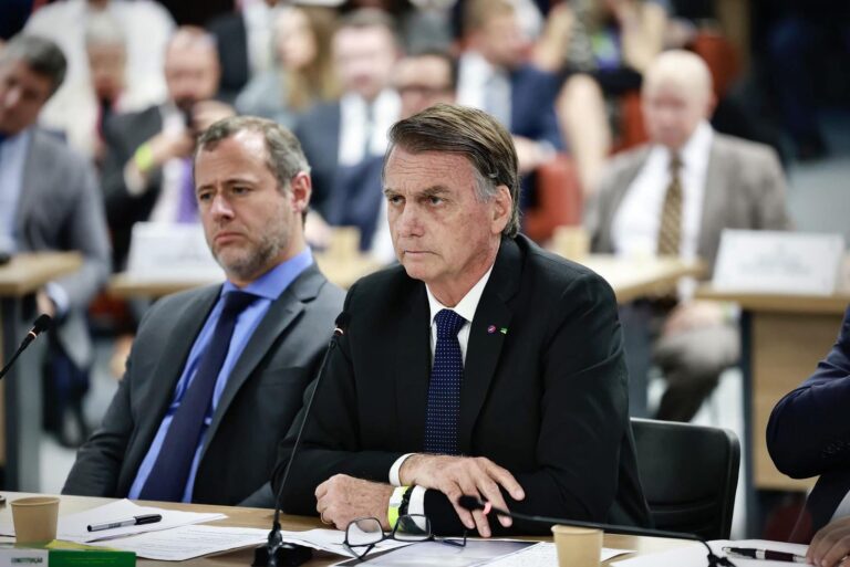 Bolsonaro no STF: defesa política, jogo jurídico e alvo mantido