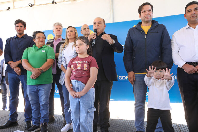 Ceilândia recebe novo estacionamento e serviço itinerante do GDF