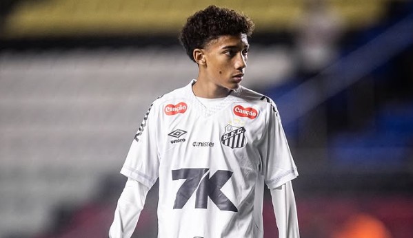 Neymar decide e estreia de Robinho Jr. empolga torcida do Santos