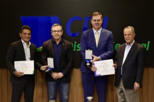 CDL homenageia Sistema Fecomércio-DF e celebra parceria institucional