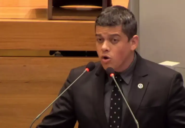 Deputado do DF acumula escândalos