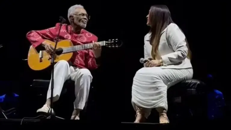 Vídeo: Despedida de Preta Gil ao lado do pai emociona fãs