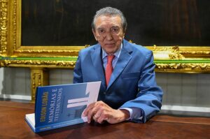 Memórias de Lobão iluminam a democracia brasileira