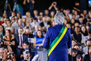 Aprovação de Caiado dispara e chega a 85,6%