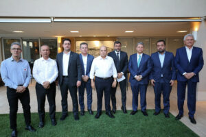 Ibaneis promove diálogo construtivo com os EUA em reunião com governadores