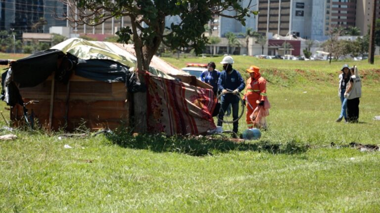 Ação de acolhimento atende 39 pessoas em situação de rua no DF nesta semana