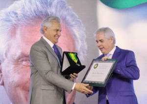 Lideranças do transporte recebem Medalha do Mérito no Seminário NTU 2025
