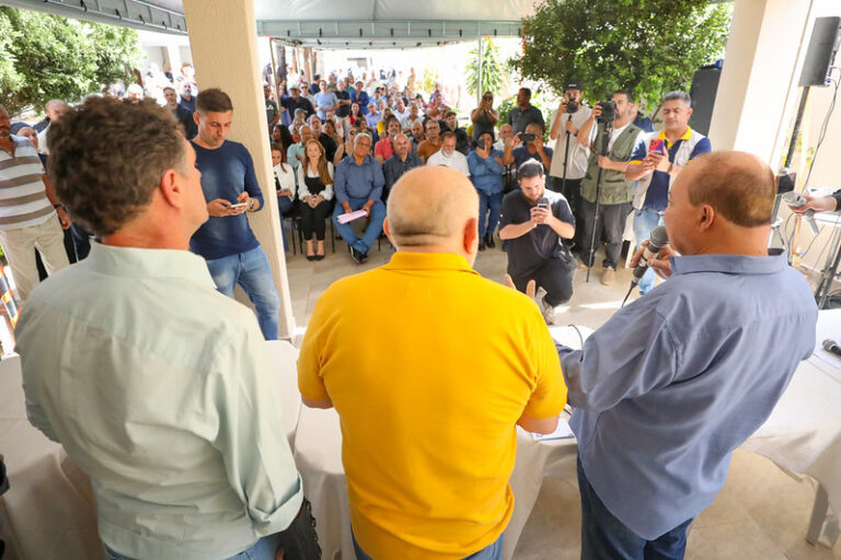 Zenóbio Rocha homenageia Ibaneis Rocha em Vicente Pires