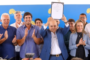 Ibaneis leva modernização e conforto à Estrutural