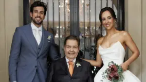 Faustão celebra casamento da filha Lara em casa