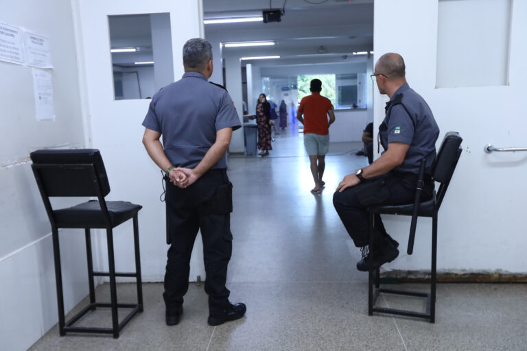 Unidades de saúde do DF terão reforço na segurança com nova lei
