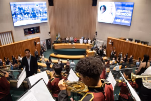 Câmara Legislativa celebra o dia do médico com sessão solene