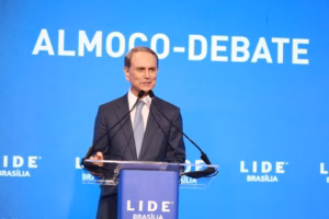 Paulo Octávio: firme no lado certo e no sonho de Brasília próspera