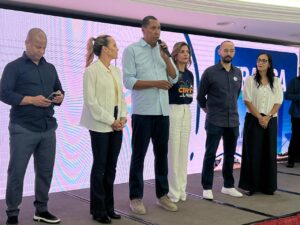 Marcelinho Carioca emociona e inspira na reunião do Podemos em Brasília