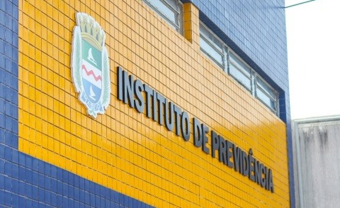 Aposentados de Maceió têm até dia 17 para abrir conta no BRB