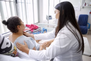 IgesDF abre novas oportunidades para médicos, psicólogos e técnicos de enfermagem