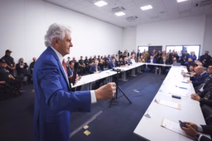 Caiado projeta Goiás seguro e Brasil promissor como terceira via