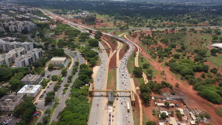 Viaduto entre Epig e ESPM é liberado