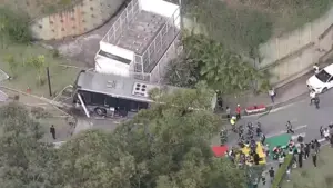 Vídeo: Acidente com 16 veículos na Raposo Tavares