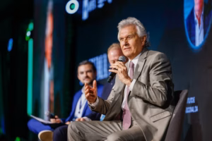 Caiado defende gestão fiscal e segurança