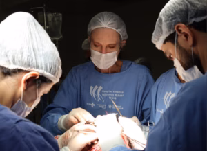 Goiás avança com cirurgia inédita no SUS