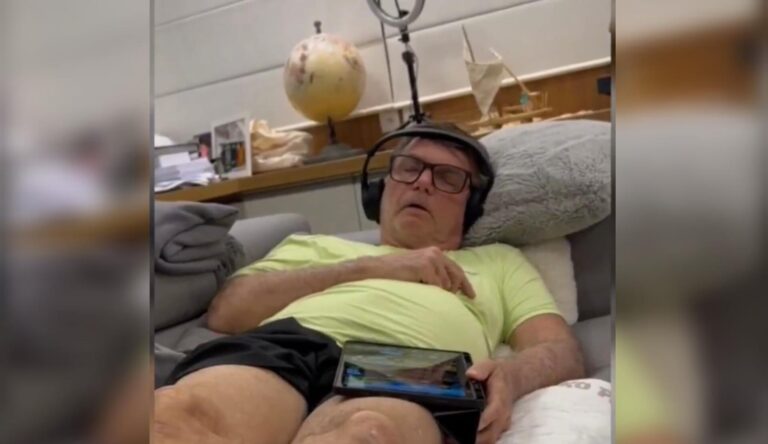 Moraes autoriza visitas dos filhos a Bolsonaro durante internação