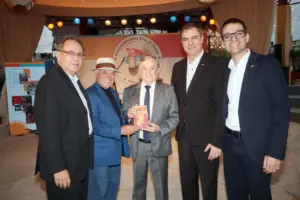 Pelourinho ganha obra comemorativa lançada pelo Senac-DF