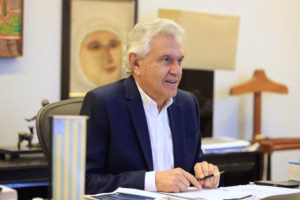 Caiado vira destaque nacional ao apresentar modelo de segurança de Goiás