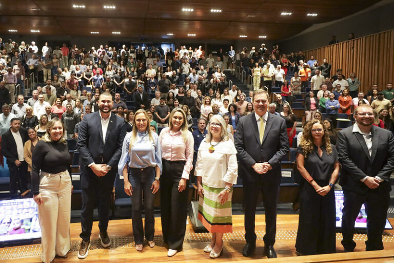 Crédito do Cartão Material Escolar será depositado a partir de 2 de fevereiro