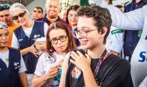 Cidades do CE e MG iniciam vacinação contra dengue com dose única