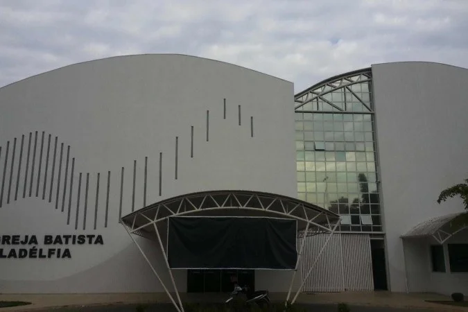 Igreja Batista Filadélfia do Guará-DF: de falsidade ideológica a abuso sexual